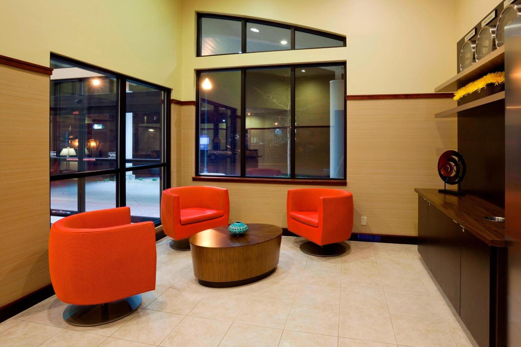 Courtyard Rochester Mayo Clinic Area/Saint Marys Exteriör bild